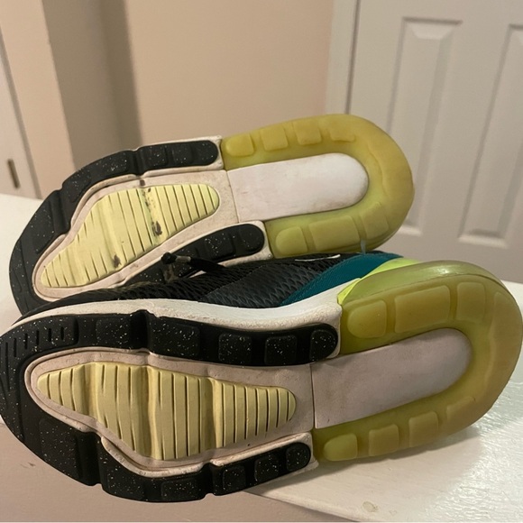Nike Air Max 270 sneakers kids size 13 - Picture 6 of 7